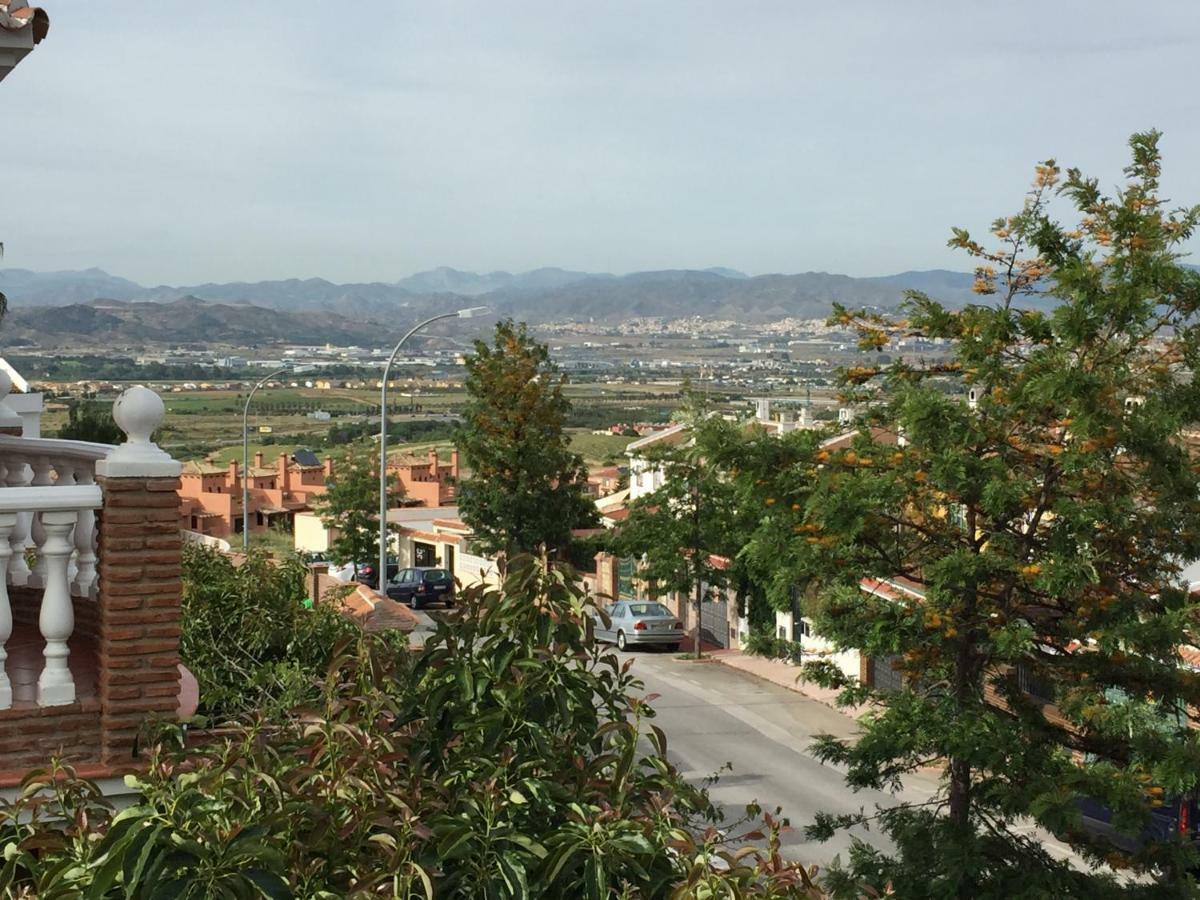 Chalet Con Barbacoa, Chimenea Y Piscina En Alhaurin De La Torre "No Emitimos Factura" מראה חיצוני תמונה